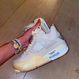 Jordan 4 Retro Off-White Sail BNWT retail 1914$
